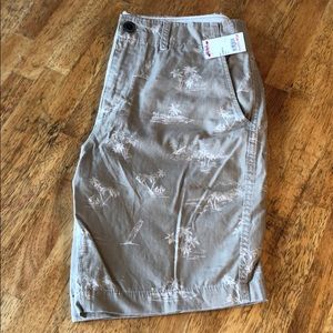 American Eagle Hawaiian Print Shorts